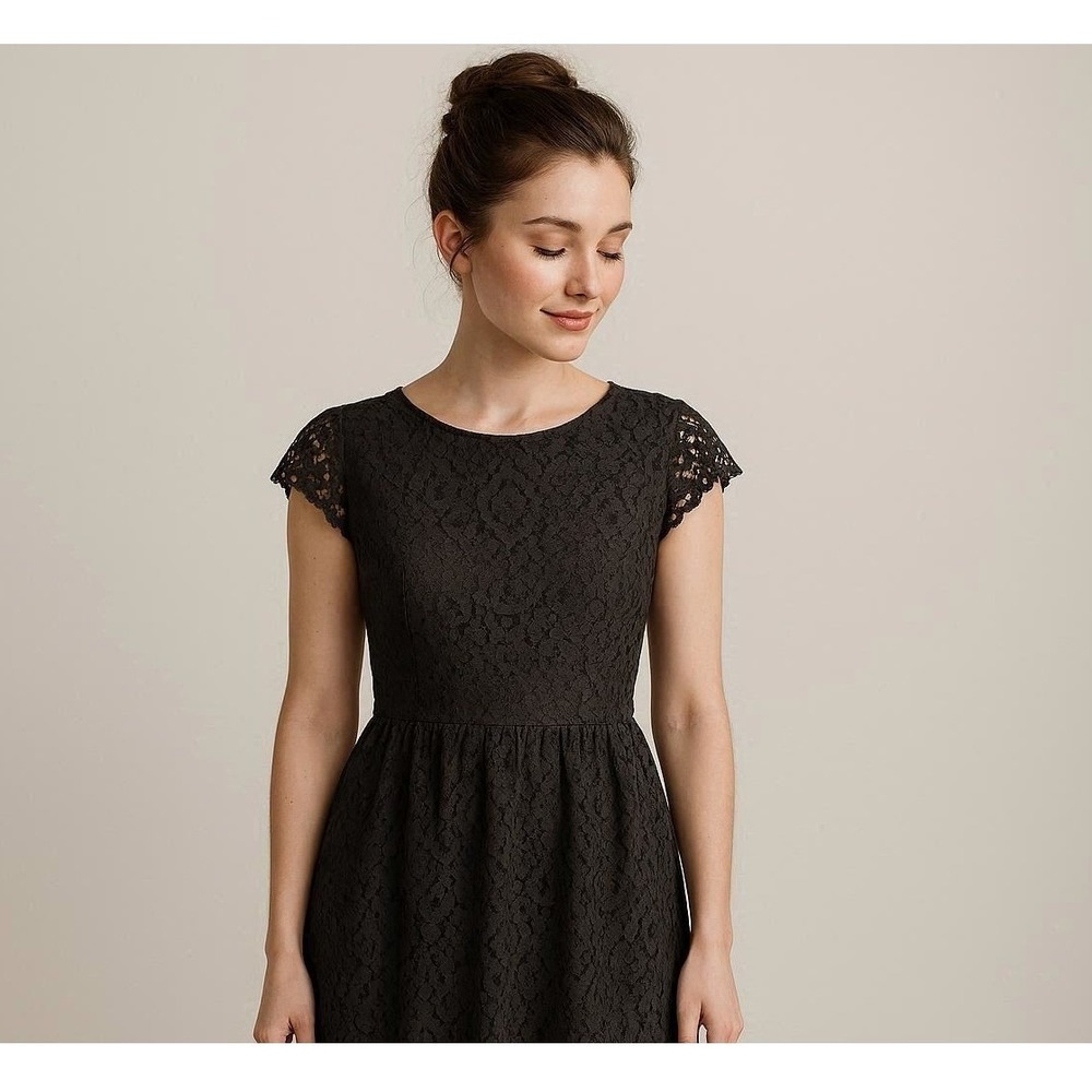 Divided Black Floral Lace Cap Sleeve Fit & Flare Mini Dress Button Back‎ 10 Goth
